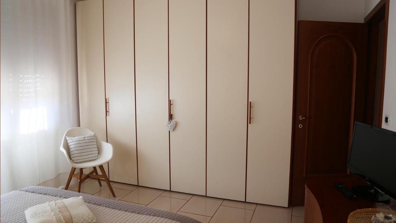 Soada Apartment Cappelle sul Tavo Luaran gambar