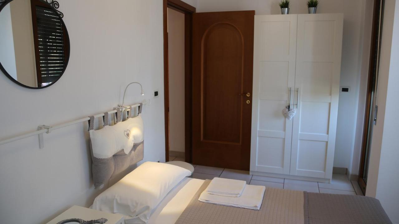 Soada Apartment Cappelle sul Tavo Luaran gambar